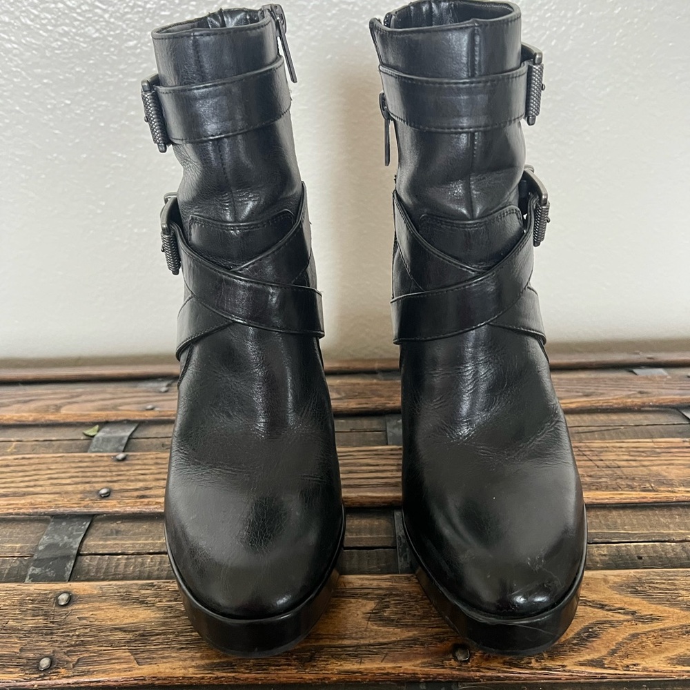 Vince Camuto boots. Size 6